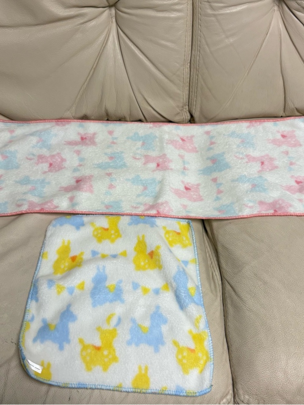 Set of 2 Rody Japan Hand Towels Pink Blue Yellow - Picture 5 of 8